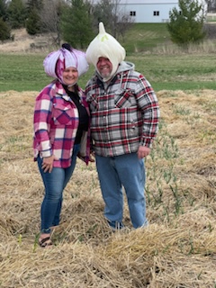 garlic hats - Christi Ryburn