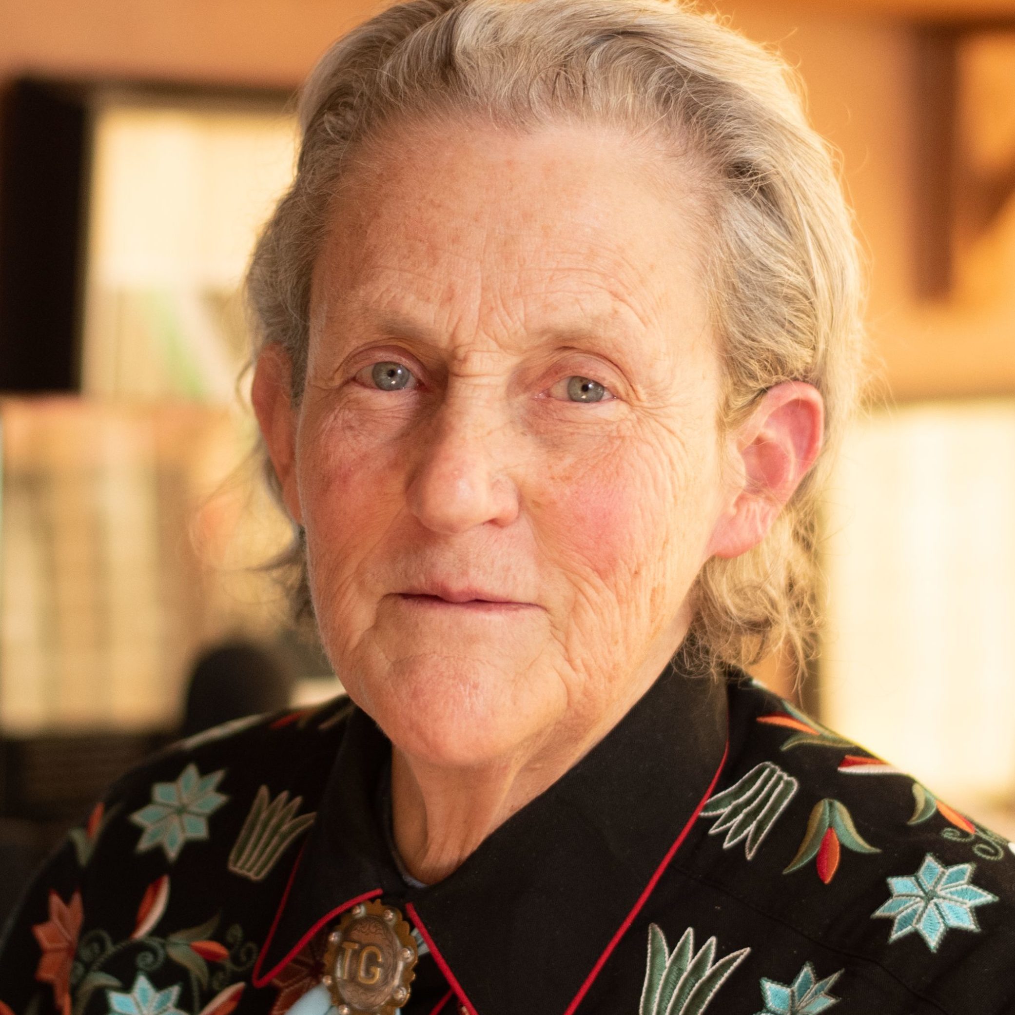 Temple Grandin vertical headshot